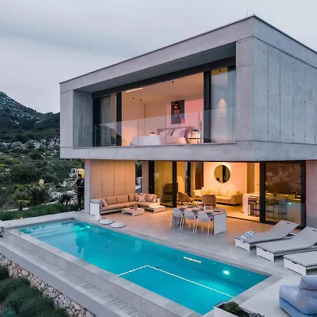 Infinity Villa Hvar Town