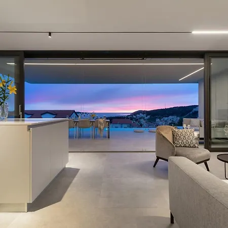 Infinity Villa Hvar Town