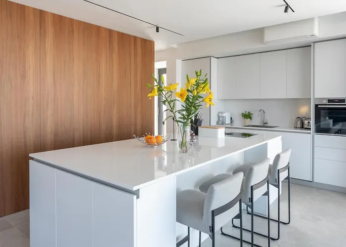 Infinity * Hvar Town