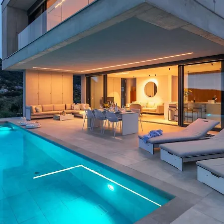 Infinity Villa Hvar Town
