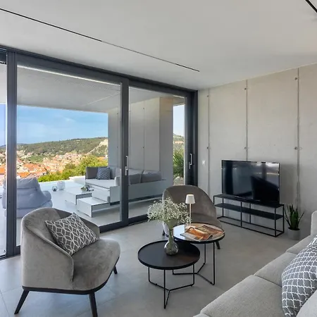 Infinity * חוואר