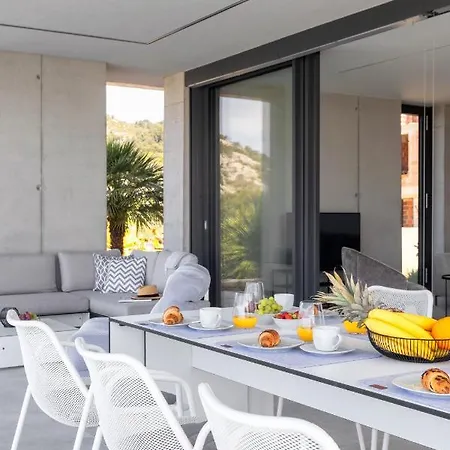 Infinity Villa *