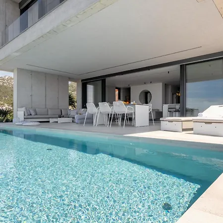 Infinity 别墅 赫瓦尔