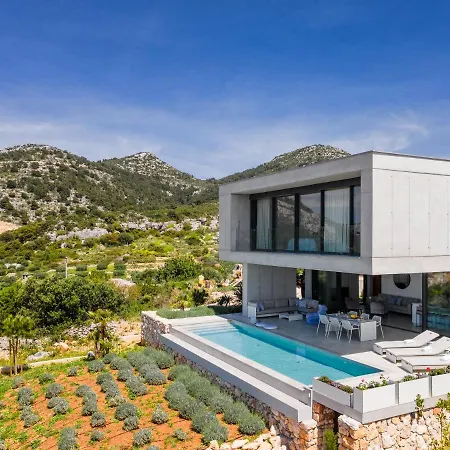 Infinity Villa