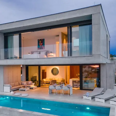 Infinity Villa