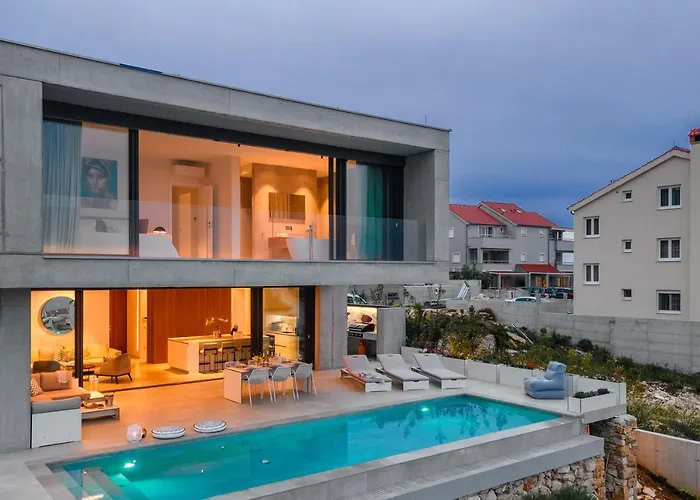 Infinity Villa